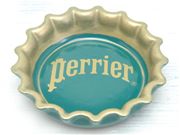 Perrier ビンテージ灰皿