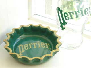 Perrier�r���e�[�W�D�M