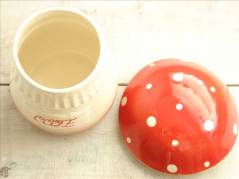 �L�m�R�L���j�X�^�[CAFE