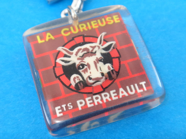 ブルボンキーホルダー LA CURIEUSE LES 3 AMIS