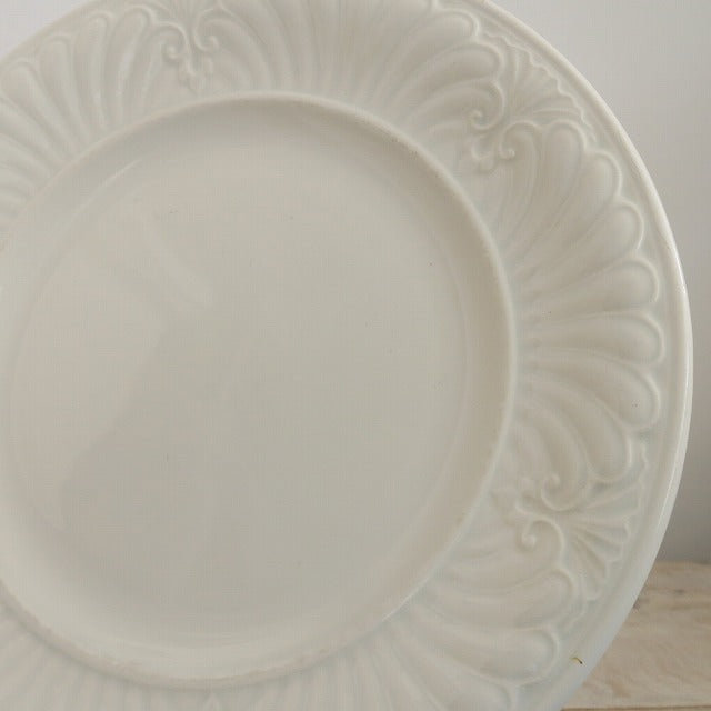 アンティーク皿 モントロー レリーフ Creil et Montereau
