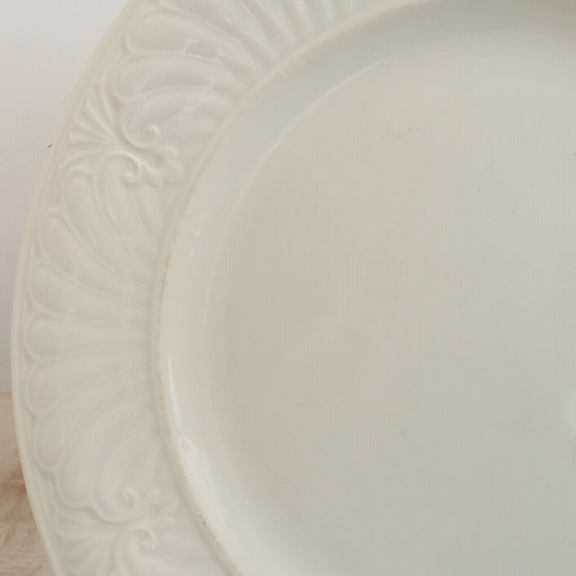 アンティーク皿 モントロー レリーフ Creil et Montereau