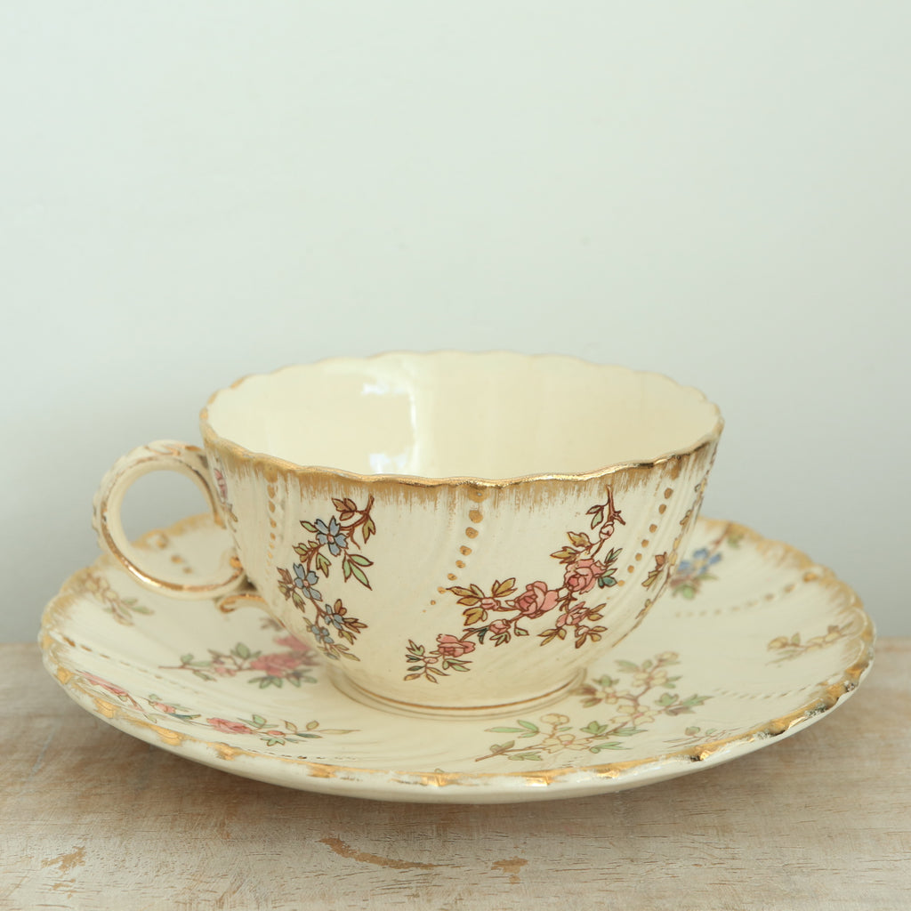 アンティーク カップ＆ソーサー ルイ15世 LOUIS XV フランス サルグミンヌ製 U&C SARREGUEMINES