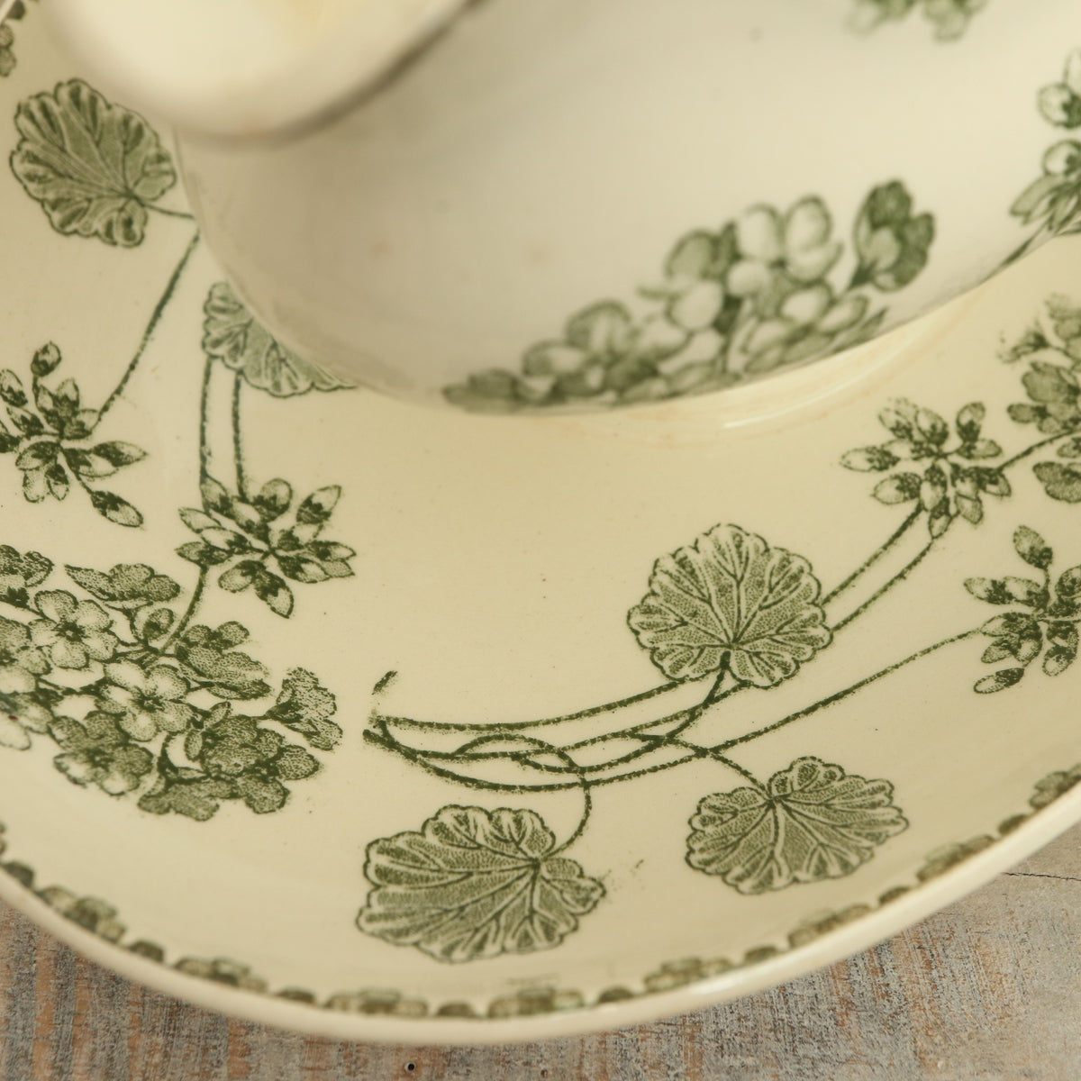 アンティーク ソーシエール ゼラニウム GERANIUM フランス サルグミンヌ製 U&C SARREGUEMINES