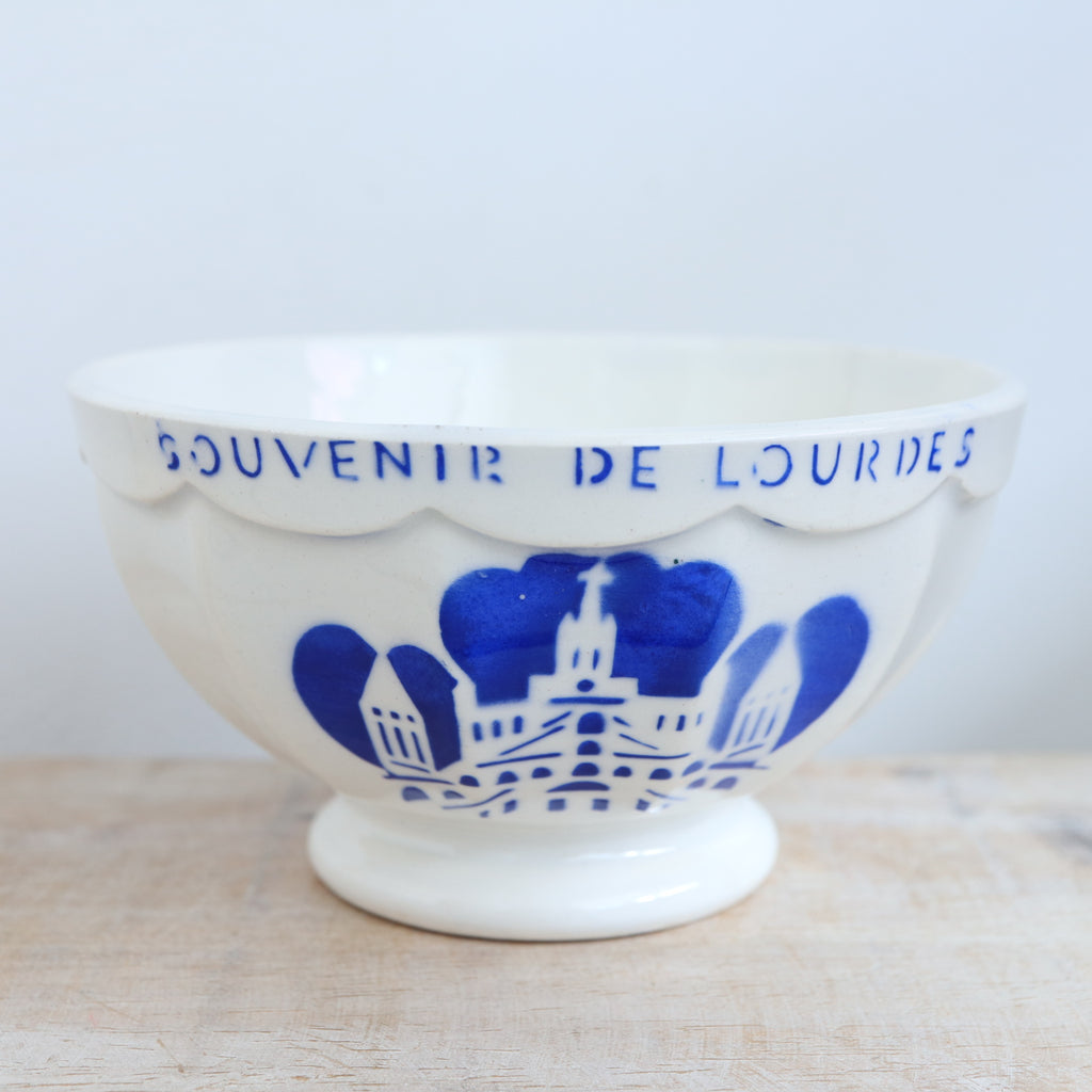 アンティーク カフェオレボウル ルルド スカラップ SOUVENIR DE LOURDES フランス ディゴワン製 Digoin