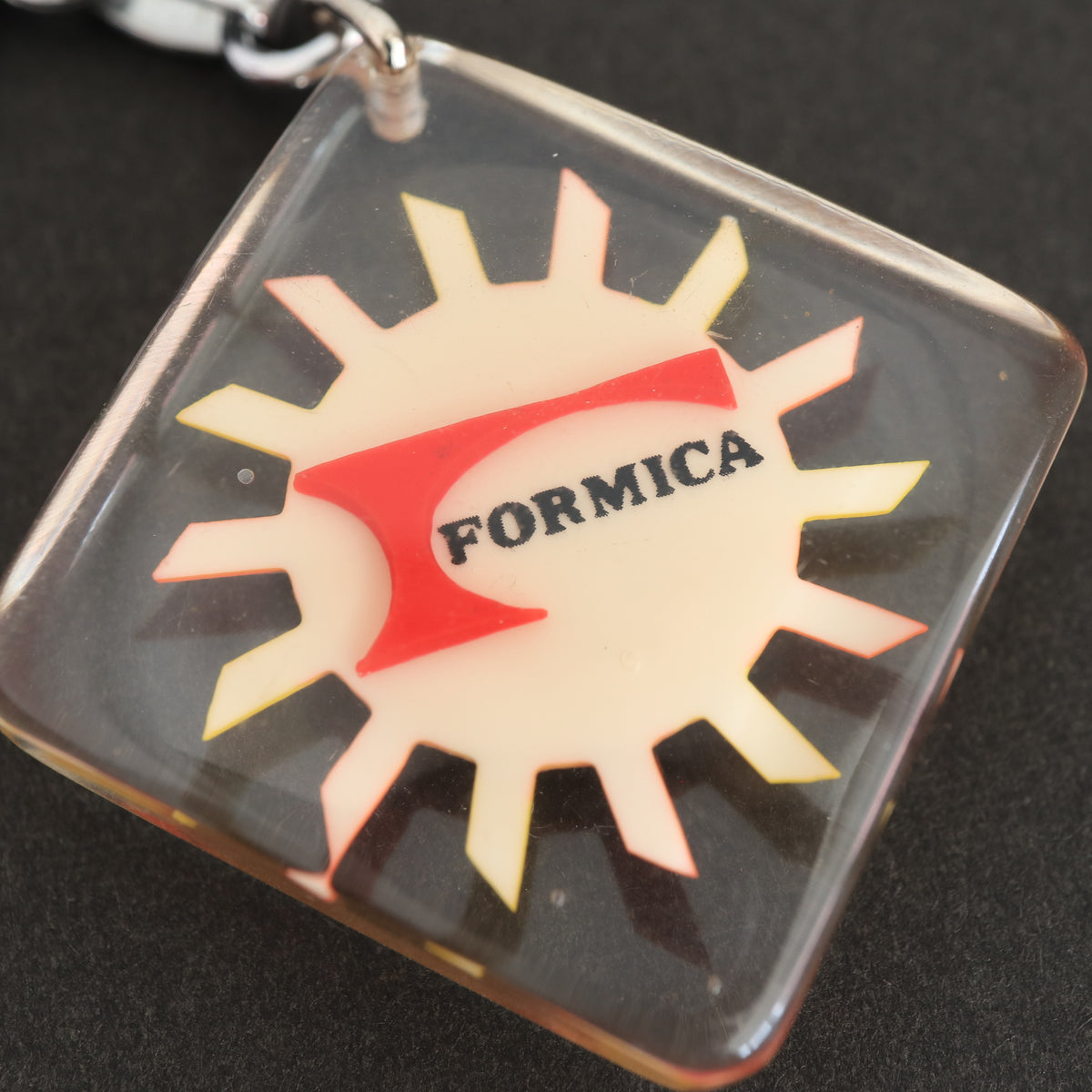 ブルボンキーホルダー 太陽 FORMICA
