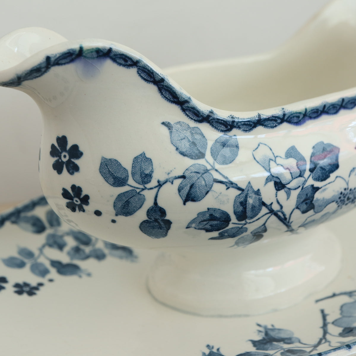 アンティーク ソーシエール サルグミンヌ フランス Trouville U&C SARREGUEMINES FRANCE Antique Gravy boat