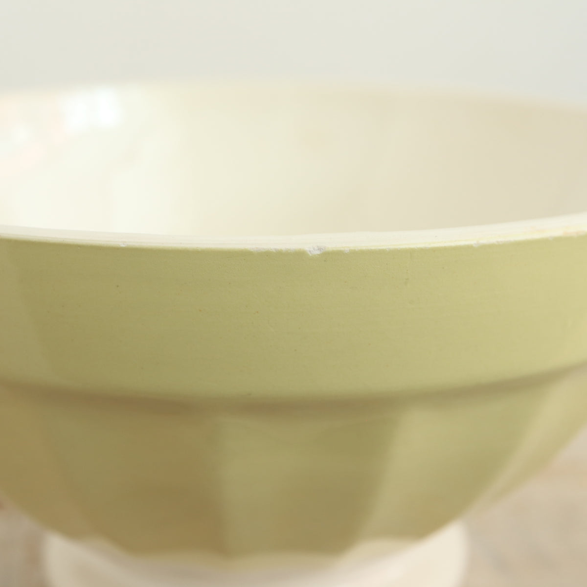 アンティーク カフェオレボウル ライトイエロー サルグミンヌ フランス Digoin & Sarreguemines Antique Bowl