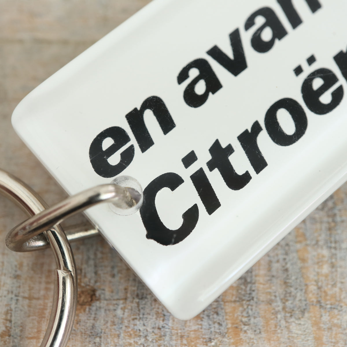 ブルボンキーホルダー サヴィニャック シトロエン Savignac En avant Citroen !