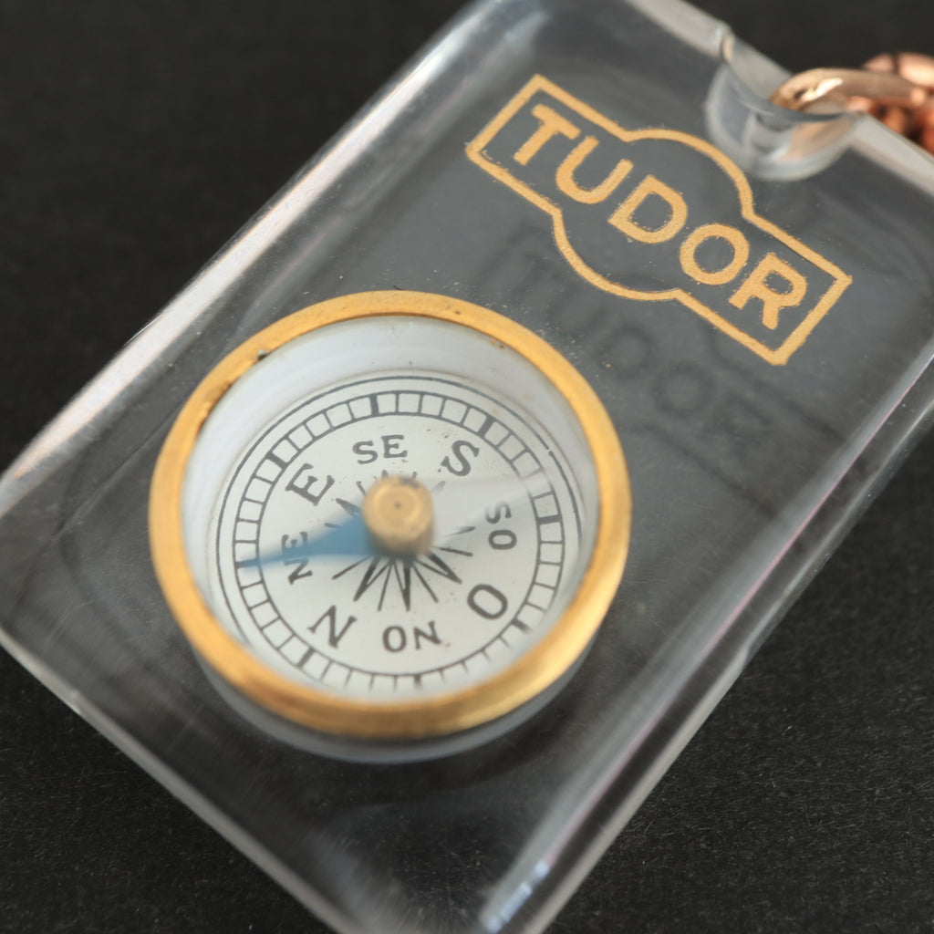 ブルボンキーホルダー チュードル 方位磁針 TUDOR