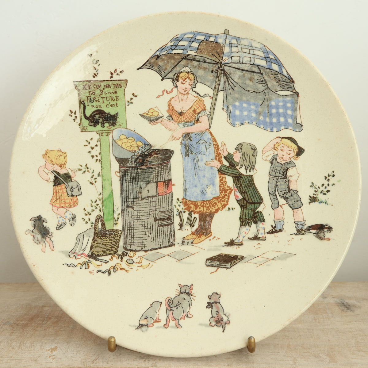 アンティークプレート Froment Richard フライドフィッシュの行商人 La Marchande de Friture フランス サルグミンヌ製 U&C SARREGUEMINES