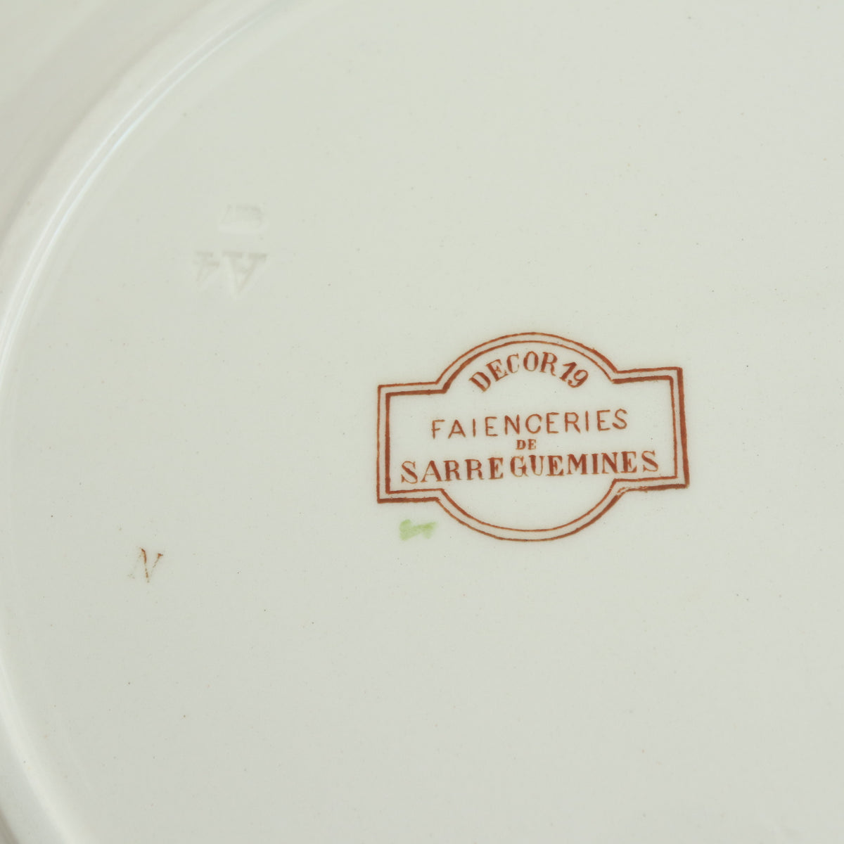 アンティークプレート デコール19 平皿 DECOR19 フランス サルグミンヌ製 FAIENCERIES SARREGUEMINES