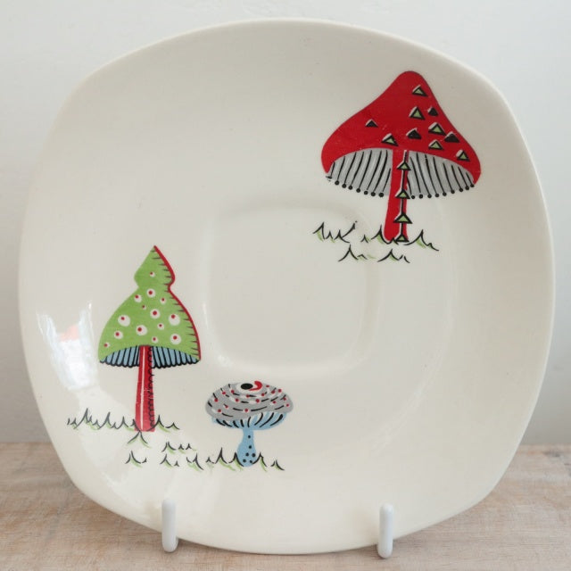 ミッドウィンター 毒キノコ トードストゥール ティートリオ MIDWINTER Toad Stools